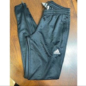 Adidas women’s tiro pants size xsmall